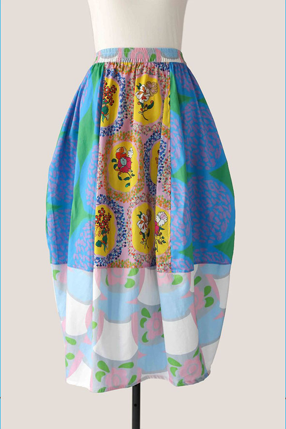 atelier-3 The skirt that thinks it is a painting.